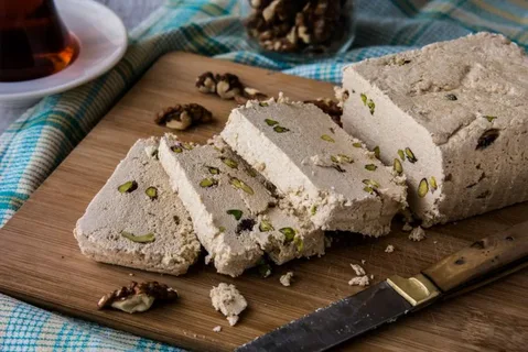 تصویر 4 از حلوا ارده گردویی تازه تولید روز